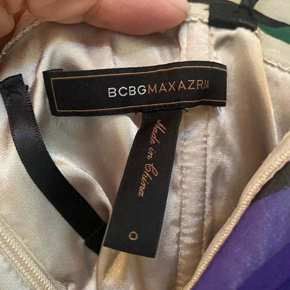 BCBGMaxAzria silk chiffon ruffle front strapless maxi dress with train size 0 - Picture 6 of 7